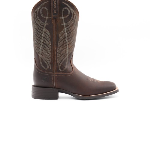 Ariat womens round cowboy - up,