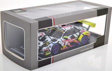 IXO Porsche 911 GT3 R #8 24h Nurburgring 2019 Iron Force Purple Wheels