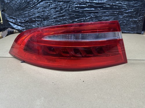 Jaguar rear light passenger - jaguar,