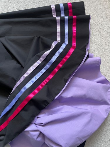 Black character skirt - black,