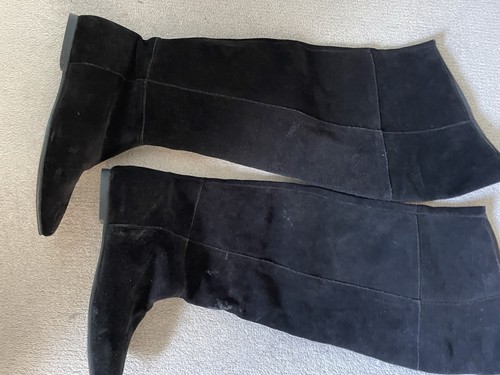 Flat black suede - black, length