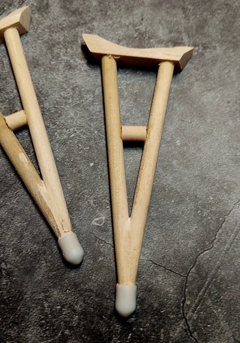 Crutches san lazaro - crutches, babalu