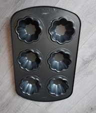 Heavy Wilton 6 Cup Cake Tin