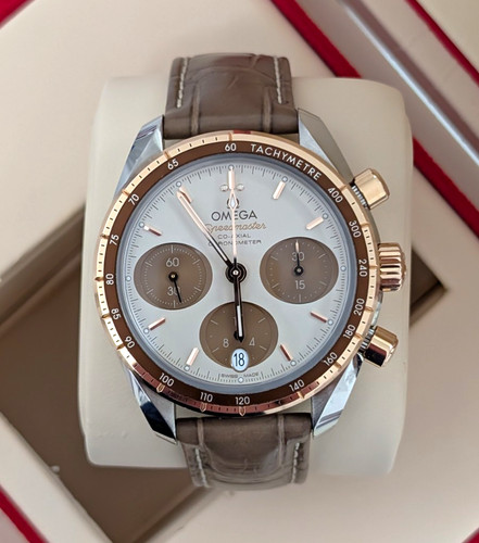 Omega speedmaster axial - speedmaster, co-axial