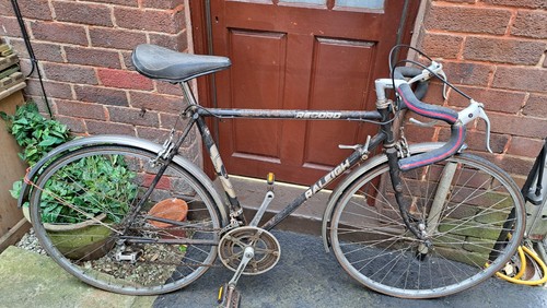 Raleigh record bikes in - 2,