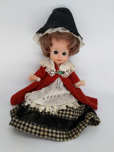 Vintage doll pretty - vintage,