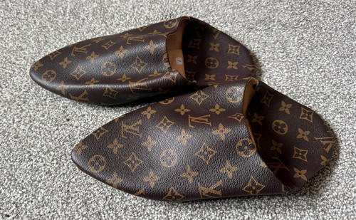 Unworn rare original - unworn, custom