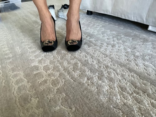Gucci black velvet size - , 38
