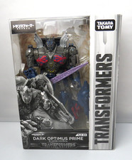 Transformers Dark Optimus