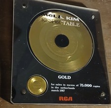 ORIGINAL MEL & KIM PLATINUM