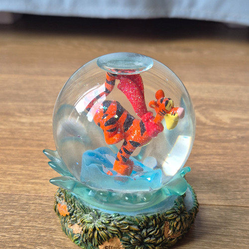 Disney store tigger winnie the - winnie,