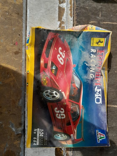 Italeri ferrari f40 - italeri, 1:24