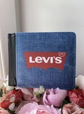 Levi’s Blue Denim Effect