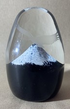 Caithness Art Glass Eagle Etched Paperweight.