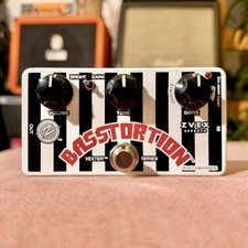 ZVEX Basstortion Bass