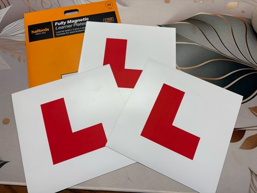 Set l plates - of,