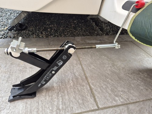 Alko side lift jack - side,