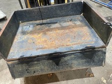 Metal body / tailgate X Ezgo