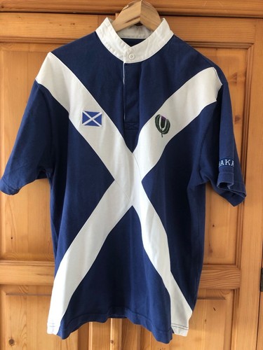 Men blue haka - haka, scotland