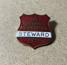 1971 FA CUP FINAL STEWARDS ENAMEL BADGE ARSENAL v LIVERPOOL WEMBLEY