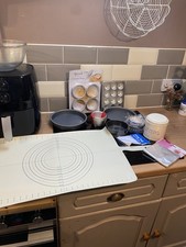 MIXED BUNDLE OF BAKING/ICING ITEMS