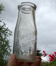 milk bottle : early S. Wales & Mon. dairy : Pontypool & Monmouth 1/2