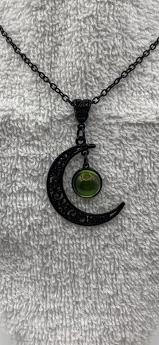 Black crescent carved necklace - black,