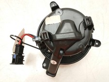 VOLKSWAGEN POLO HEATER BLOWER MOTOR FAN 2Q2819021 17-25