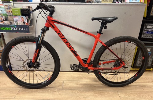 Used giant atx - giant, wheels