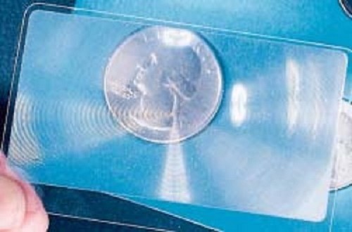 Pack credit card - pack, magnifier