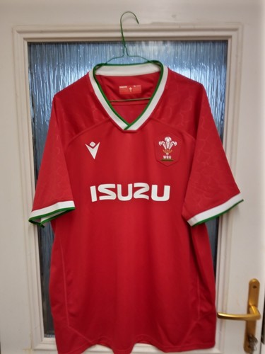 New with tags - tags,, wales
