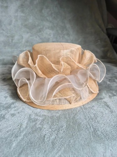 Ivory champagne sinamay - ivory, &