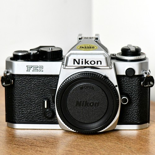 Nikon fe2 silver chrome - nikon, 35mm
