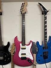 fender squire Affinity Pink Sparkle stratocaster electric guitar 6 String