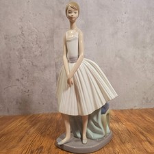 Lladro Nao Daisa 1983 Standing