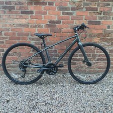 Trek Fx2 Hybrid Bike 700c Size