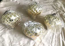 Set of 4 LARGE QVC GOLD