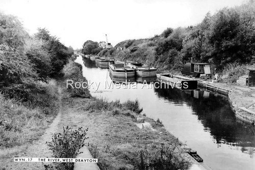 Pgh canal barges - canal, barges,