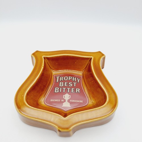 Trophy best bitter - , ashtray