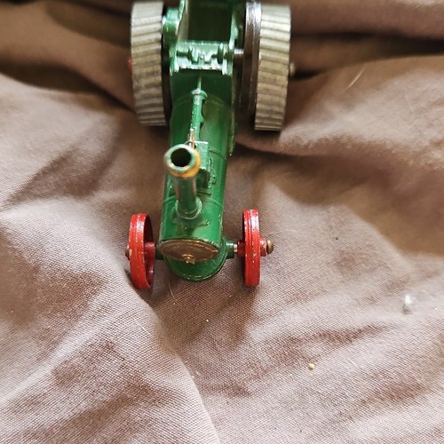 Vintage diecast metal farm - metal,
