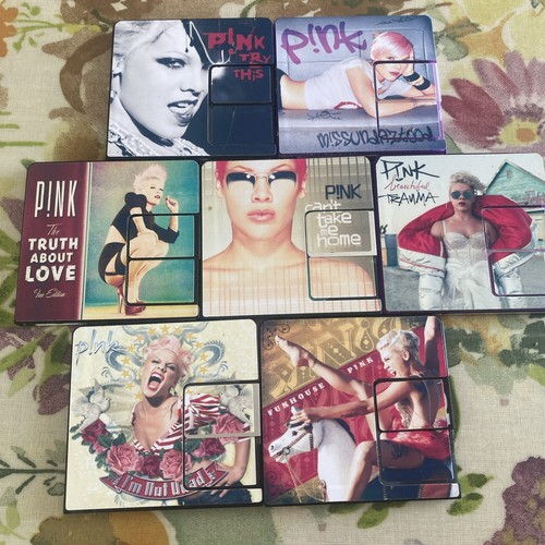 Minidiscs with music - minidiscs, them