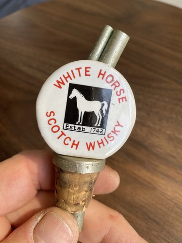 White horse scotch - white,