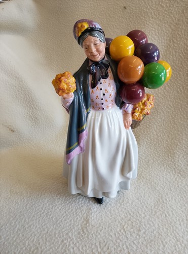Royal doulton figurine - doulton,