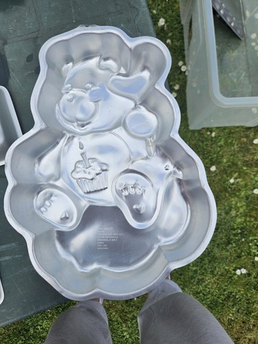Wilton vintage care bears - wilton, cake