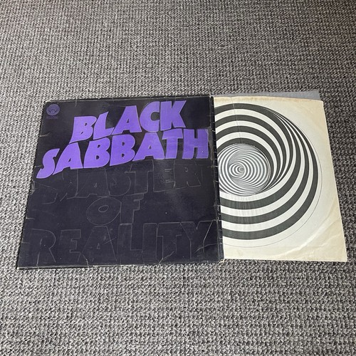 Black sabbath master of - black,