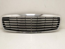 GRILLE MERCEDES E CLASS 4 Door Saloon  99-03