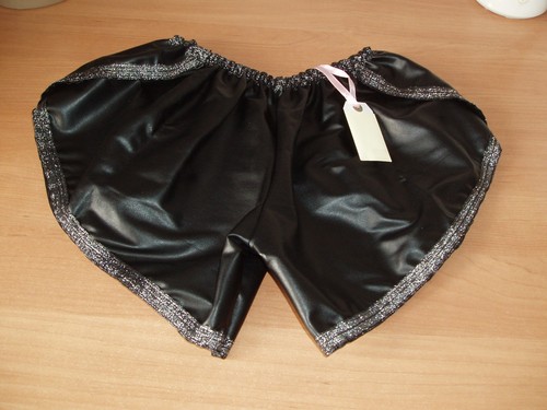 Sissy faux leather shorts - faux,