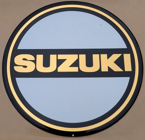 Suzuki engine cover emblem - cover,