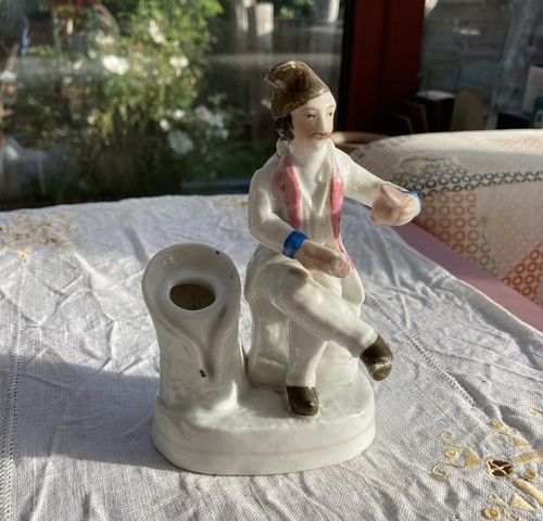 Staffordshire style figure - style,