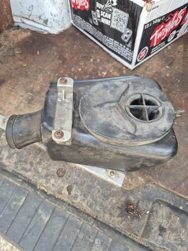 Suzuki sp370 air box - box,